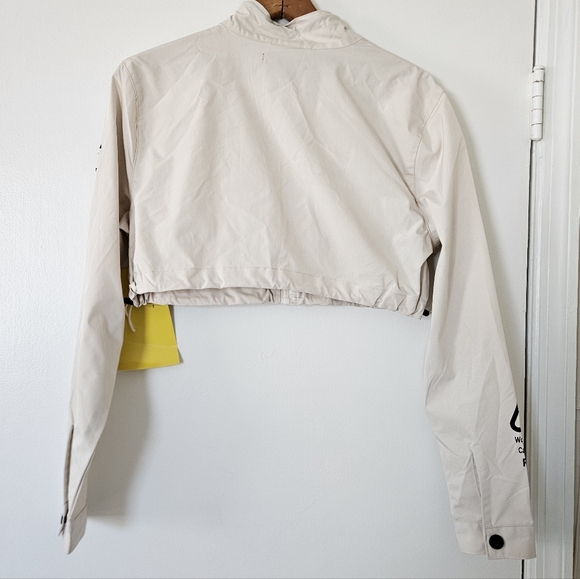 Sold - Picture 5 of 9